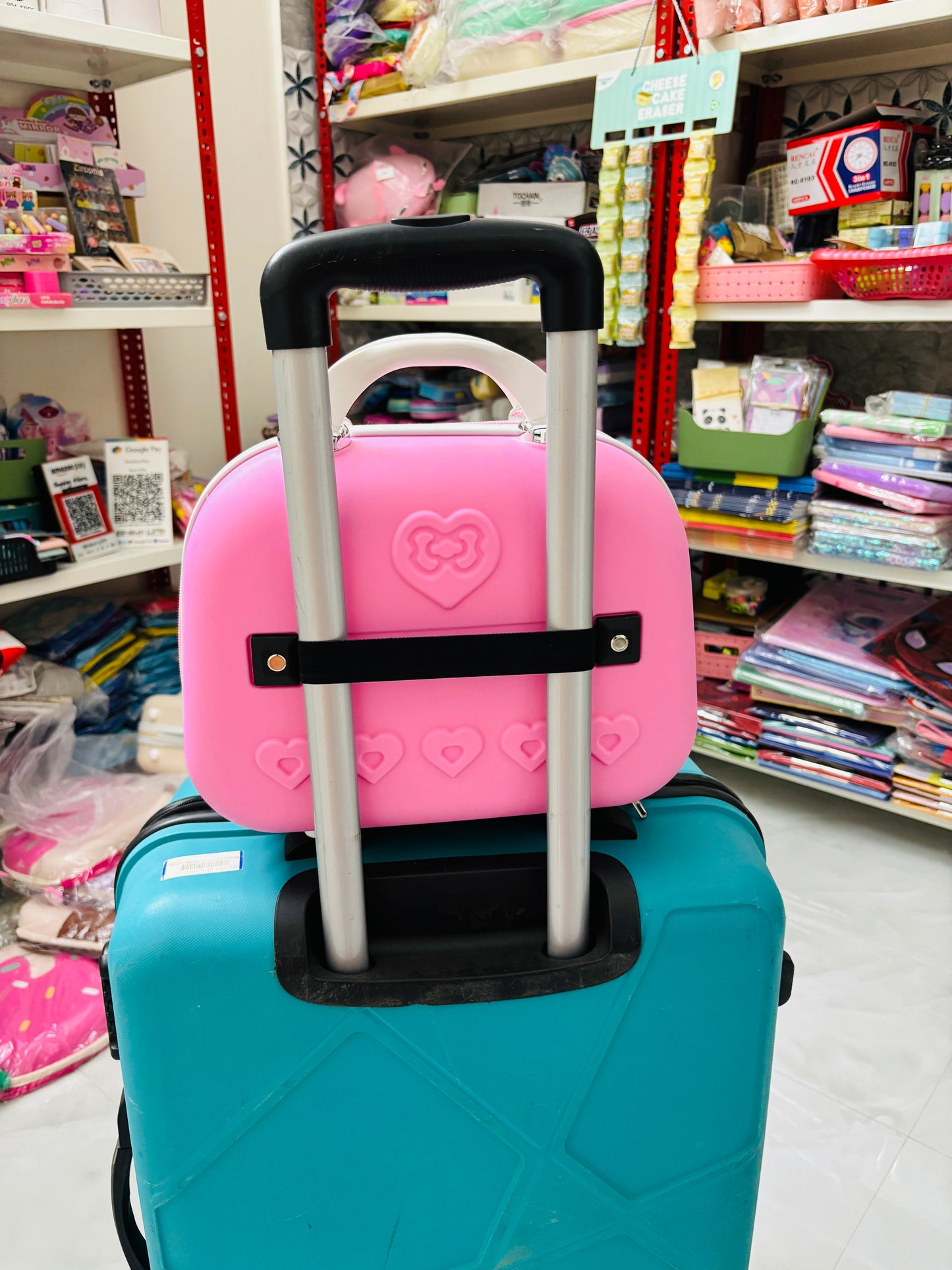 Mini Suitcases 🧳