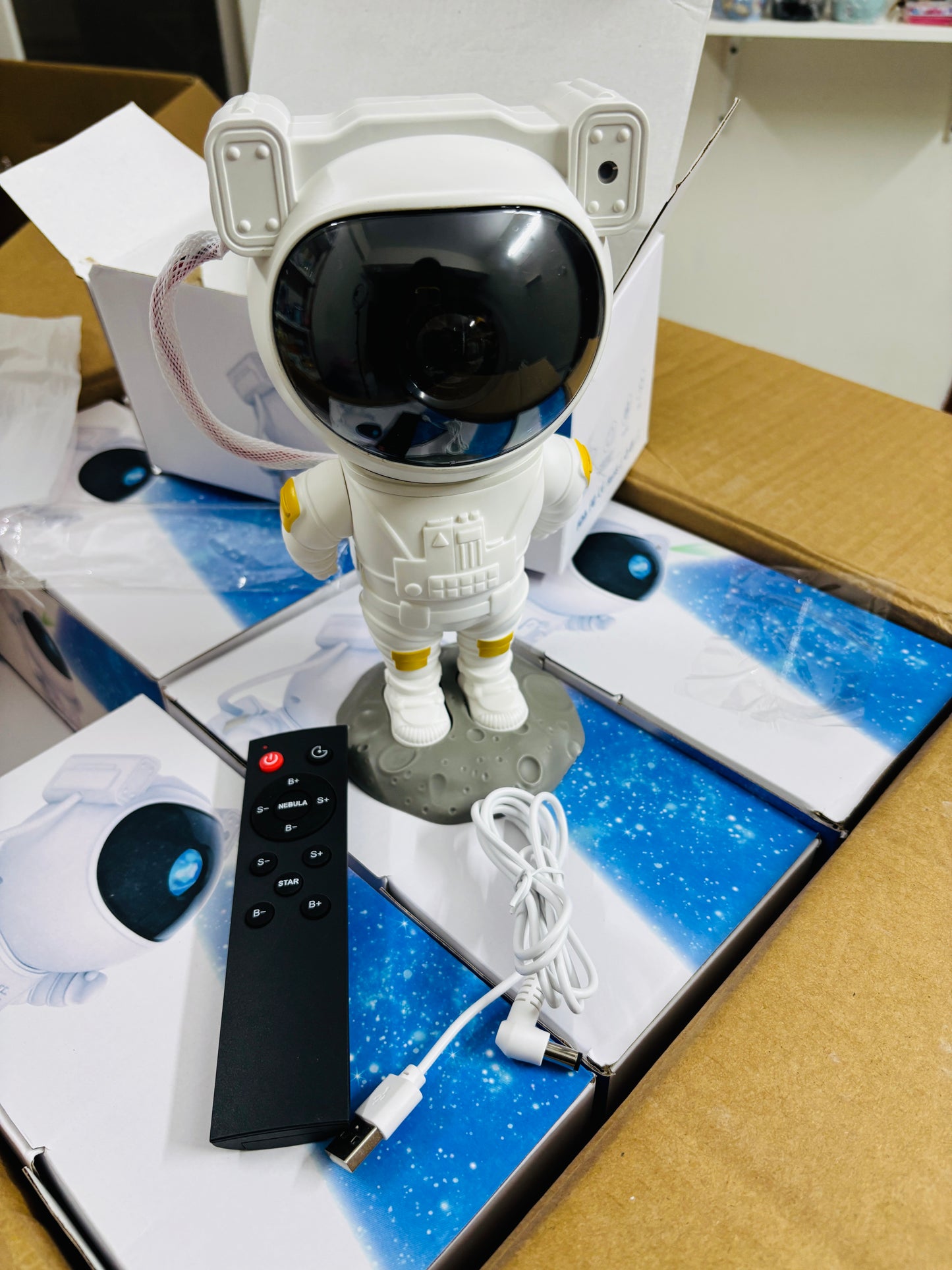 Space Lamps 🧑🚀
