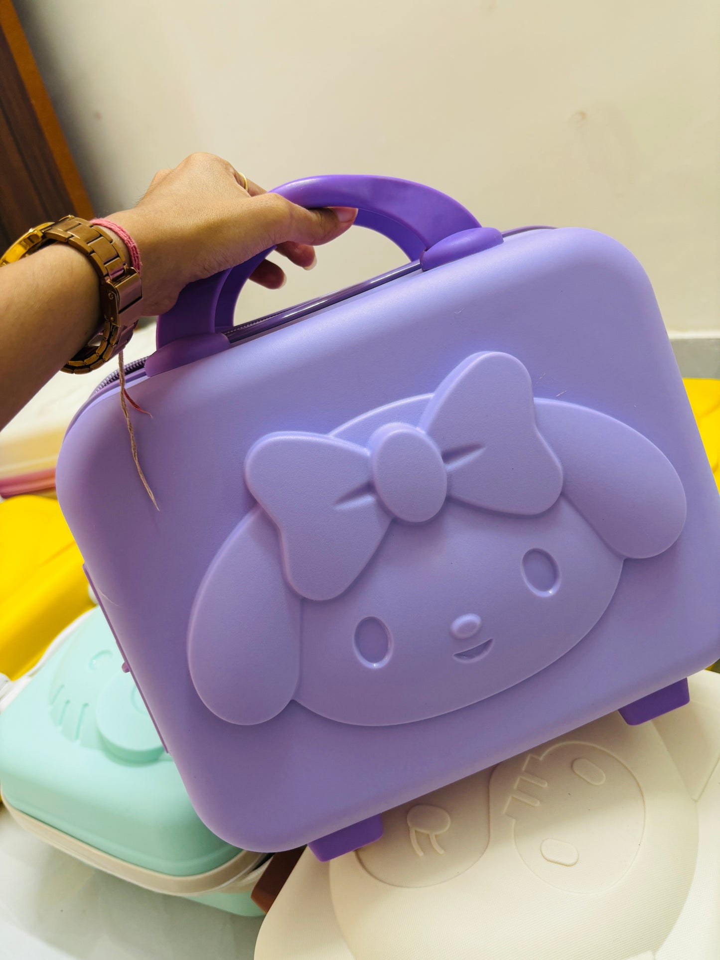 Mini Suitcases 🧳