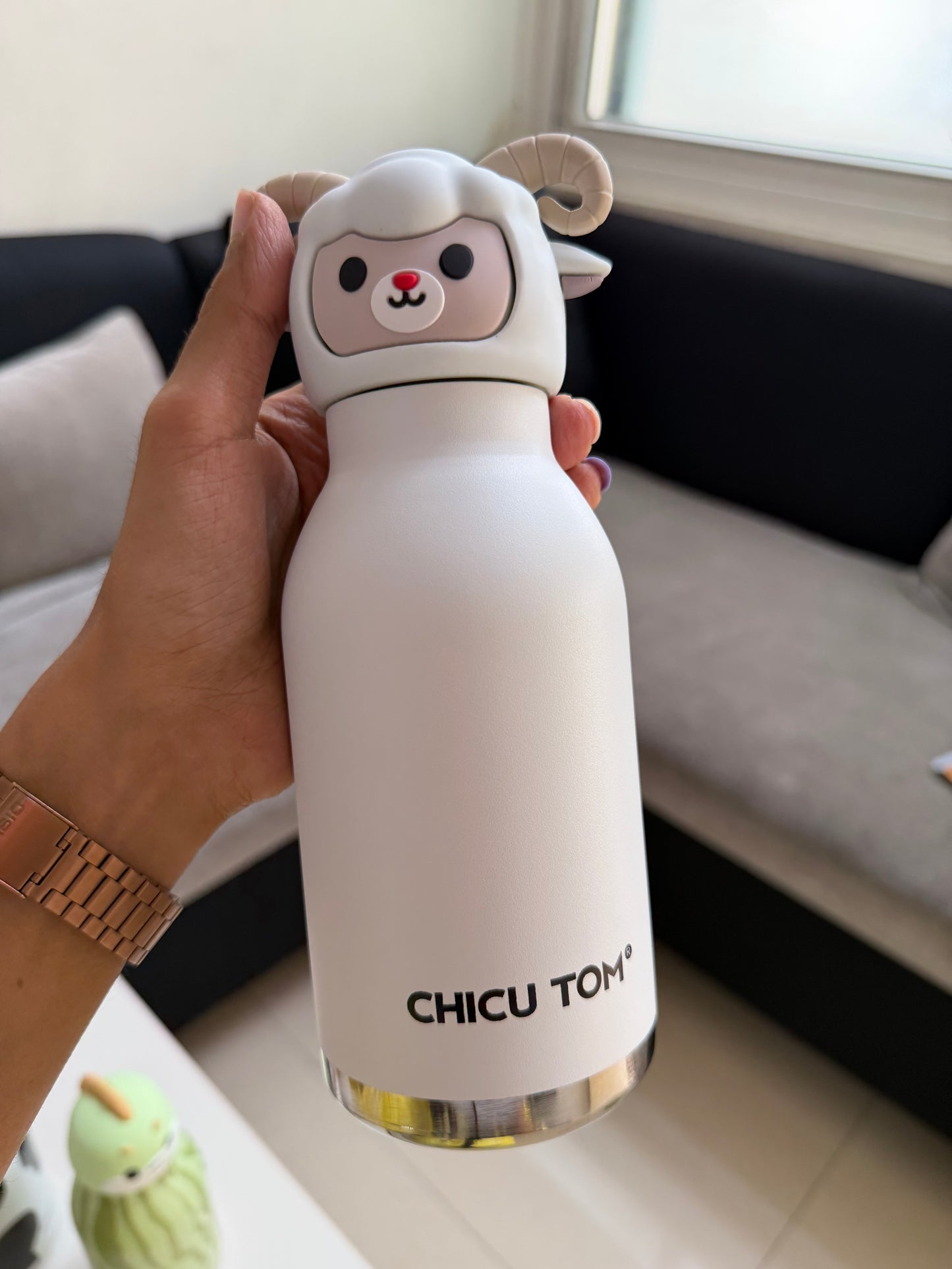 Viral Animal Sippers
