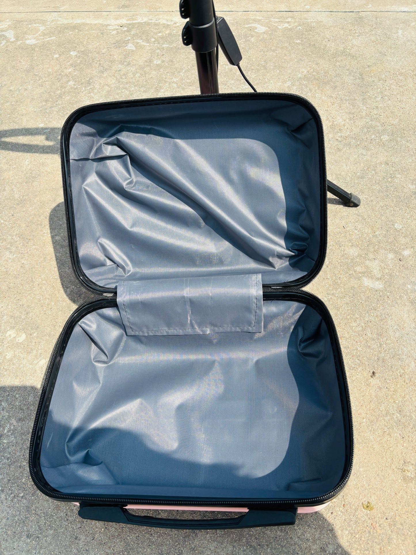 Unicorn Suitcases 🦄