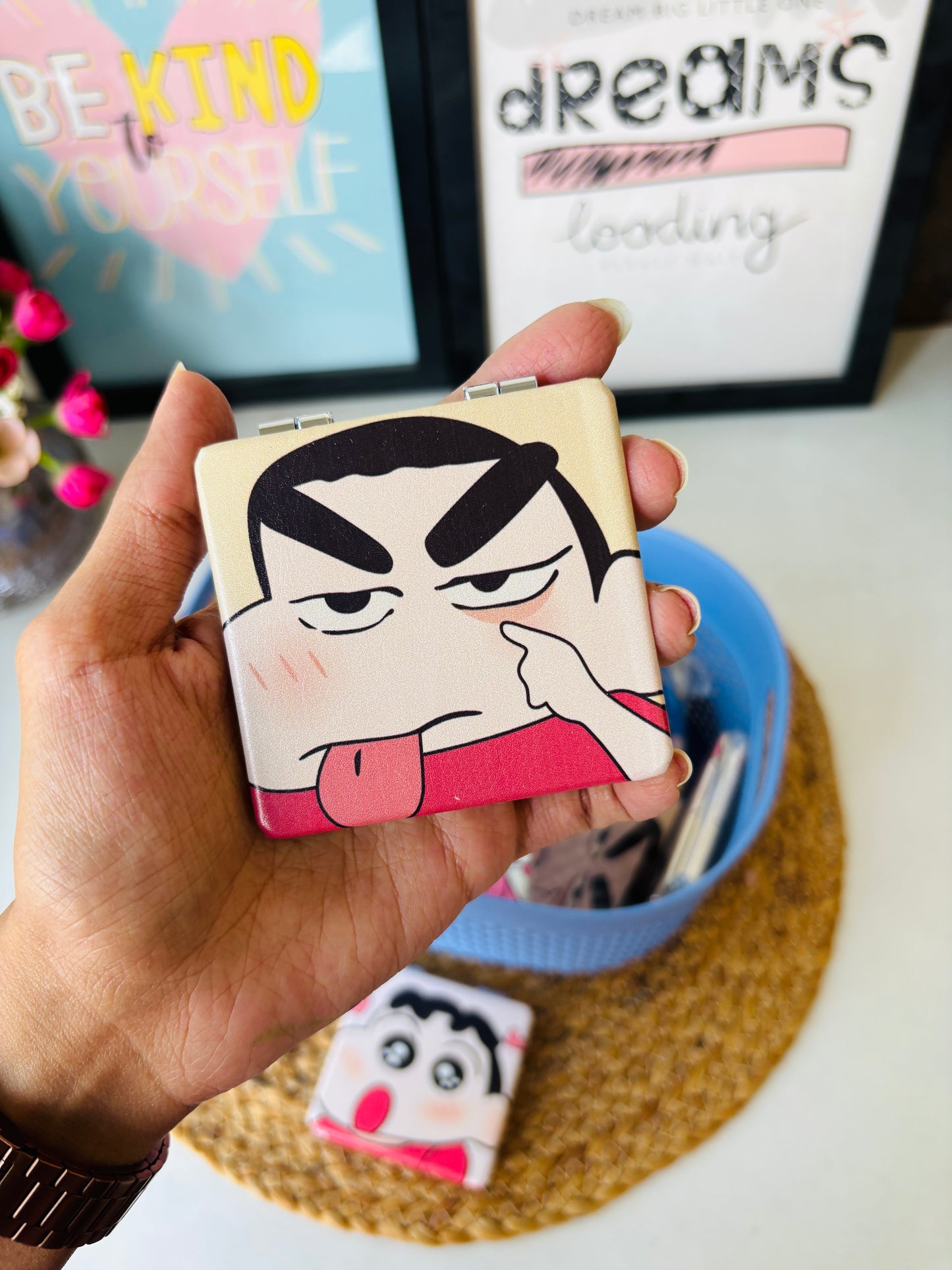Shinchan Mirrors